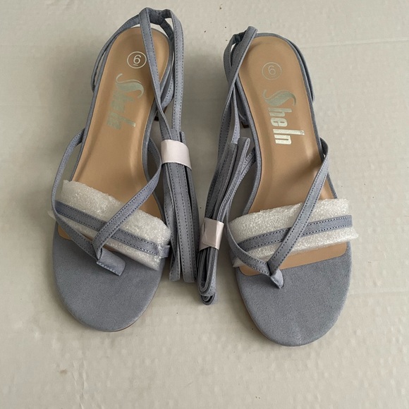 Chunky Block Sandals - Picture 5 of 7